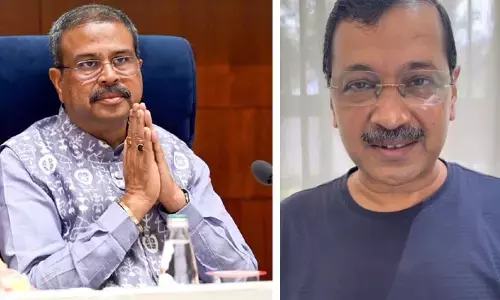 ధర్మేంద్ర ప్రదాన్ రాజీనామాపై కేజ్రీవాల్ రియాక్షన్