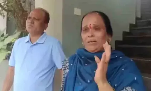 నా కొడుకును చూసి గర్వపడుతున్నా: అభిజిత్ దీప్కే తల్లి