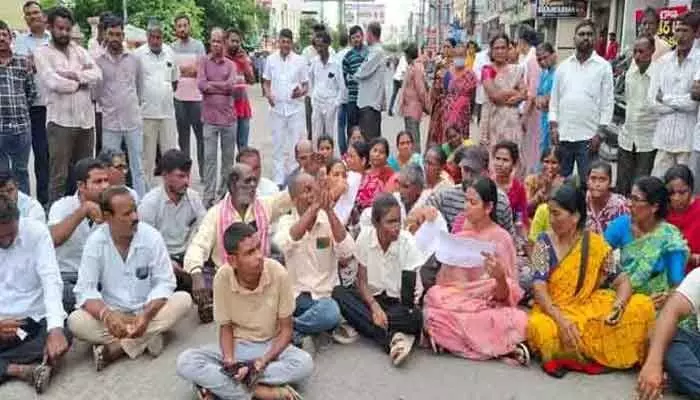 అధికార అహంకారానికి నిండు ప్రాణం బలి.. అధికార అహంకారానికి నిండు ప్రాణం బలి..