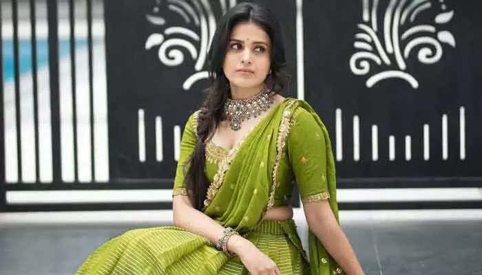 అలాంటి పోస్టులు పంపి మానసికంగా వేధించకండి.. మాకు లేని బాధ మీకేందుకు.. ట్రోలర్స్కు ఇచ్చిపడేసిన తనూజ అలాంటి పోస్టులు పంపి మానసికంగా వేధించకండి.. మాకు లేని బాధ మీకేందుకు.. ట్రోలర్స్కు ఇచ్చిపడేసిన తనూజ