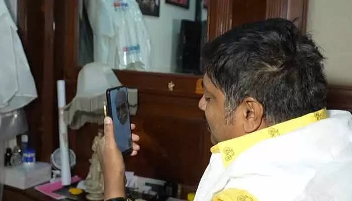 ‘నాయుడు’ గారు బాగున్నారా: పాండిచ్చేరి సీఎం వీడియో కాల్ ‘నాయుడు’ గారు బాగున్నారా: పాండిచ్చేరి సీఎం వీడియో కాల్