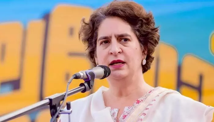ప్రజలు తమ దేశాన్ని తిరిగి స్వాధీనం చేసుకోవడం ప్రారంభించిన రోజు ఇది: ప్రియాంక గాంధీ ప్రజలు తమ దేశాన్ని తిరిగి స్వాధీనం చేసుకోవడం ప్రారంభించిన రోజు ఇది: ప్రియాంక గాంధీ