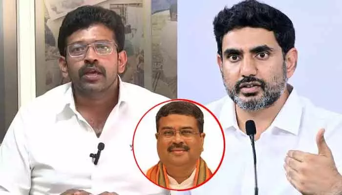 ధర్మేంద్ర తరహాలోనే లోకేశ్ రాజీనామా చేయాల్సిందే: జక్కంపూడి రాజా ధర్మేంద్ర తరహాలోనే లోకేశ్ రాజీనామా చేయాల్సిందే: జక్కంపూడి రాజా