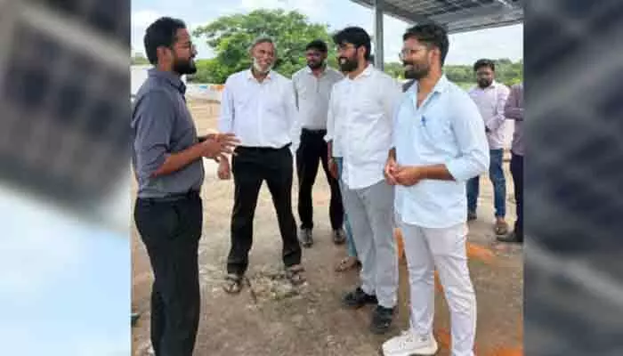 నల్లమల గిరిజన ఆశ్రమ పాఠశాలకు సోలార్ వెలుగులు నల్లమల గిరిజన ఆశ్రమ పాఠశాలకు సోలార్ వెలుగులు