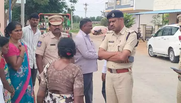 బంగారు పుస్తెల తాడు అపహరణ బంగారు పుస్తెల తాడు అపహరణ