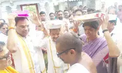 లింబాద్రిగుట్ట దర్శనానికి హైకోర్టు న్యాయమూర్తులు