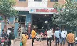 కాకతీయ ఆస్పత్రి వద్ద తీవ్ర ఉద్రిక్తత.. శవానికే చికిత్స చేశారంటూ బంధువుల ఆందోళన!