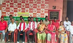 మున్సిపల్ కార్పొరేషన్‌లోని ఖాళీ పోస్టులను వెంటనే భర్తీ చేయాలి:సీపీఐ ఫ్లోర్ లీడర్ మార్కపురి సూర్య
