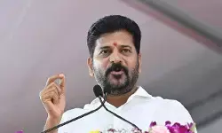 21 ఏళ్లకే ఎమ్మెల్యే, ఎంపీ అర్హతపై త్వరలో ఇండియా కూటమి నేతలను కలుస్తా: సీఎం రేవంత్ రెడ్డి