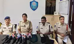 హైదరాబాద్ టు ఛత్తీస్గఢ్.. ముగ్గురు మైనర్ బాలికలు సేఫ్ హైదరాబాద్ టు ఛత్తీస్గఢ్.. ముగ్గురు మైనర్ బాలికలు సేఫ్