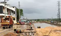 జాతీయ రహదారి పనులతో ప్రజలకు ఇబ్బందులు జాతీయ రహదారి పనులతో ప్రజలకు ఇబ్బందులు