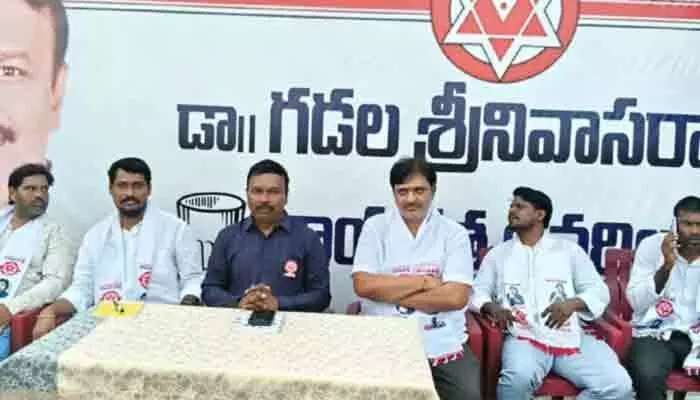 కాంగ్రెస్ హామీల్లో 20 శాతం కూడా అమలు కాలేదు కాంగ్రెస్ హామీల్లో 20 శాతం కూడా అమలు కాలేదు