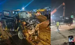 జాతీయ రహదారిపై ఘోర రోడ్డు ప్రమాదం.. ముగ్గురు దుర్మరణం జాతీయ రహదారిపై ఘోర రోడ్డు ప్రమాదం.. ముగ్గురు దుర్మరణం