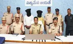 హత్య కేసును ఛేదించిన పోలీసులు.. ముగ్గురు నిందితుల అరెస్ట్