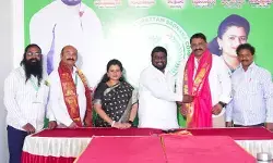 సమాచారమే శక్తి.. పారదర్శకతే ప్రజాస్వామ్యానికి పునాది