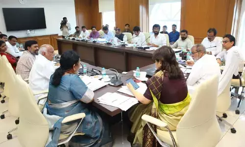 ఐటీడీఏ ఏరియా ఆస్పత్రులకు దశలవారీగా సీటీ స్కాన్ సేవలు