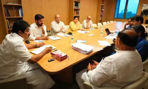 తెలంగాణలో ఎస్ఐఆర్‌పై అప్రమత్తంగా ఉండాలి.. చిన్న నిర్లక్ష్యానికి తావులేదు: కేసీ వేణుగోపాల్