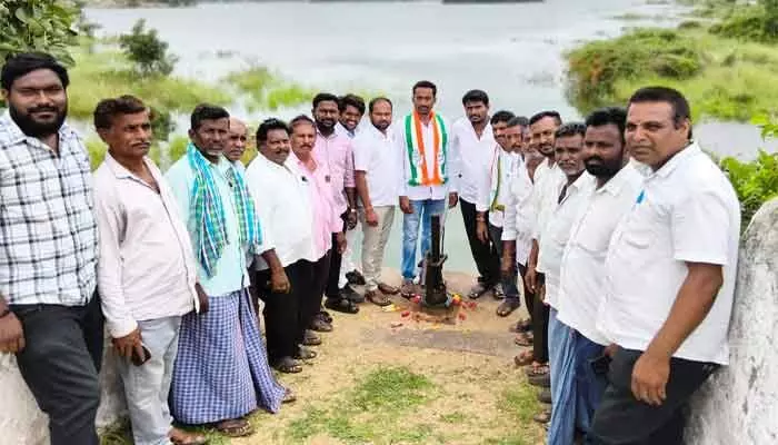 దేవాదుల జలాలతో రైతులకు ఊరట దేవాదుల జలాలతో రైతులకు ఊరట