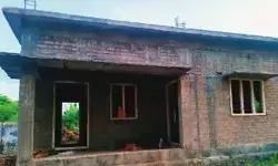 నిధులు రాక.. నిర్మాణాలు పూర్తికాక..