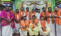 శ్రీశైలంలో మంత్రి అడ్లూరి లక్ష్మణ్ కుమార్ ప్రత్యేక పూజలు