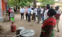 కథలాపూర్ జడ్పీ హై స్కూల్ ను ఆకస్మికంగా తనిఖీ చేసిన అదనపు కలెక్టర్ రాజా గౌడ్