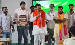 ఫీజు రీయింబర్స్‌మెంట్ బకాయిలను వెంటనే విడుదల చేయాలి