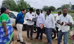 భూముల రీ సర్వే పనులను పరిశీలించిన జాయింట్ కలెక్టర్