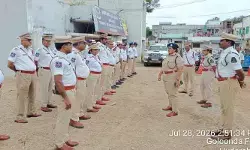 టోలిచౌకి ట్రాఫిక్ పోలీస్ స్టేషన్‌ను తనిఖీ చేసిన ట్రాఫిక్-2 డీసీపీ కాజల్ సింగ్
