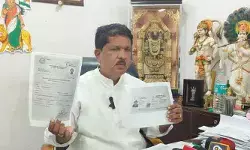 నిరుపేదలకు అందాల్సిన ఇళ్లను అనుచరులకు, అనర్హులకు అందజేస్తే ఊరుకోం: ఎమ్మెల్యే