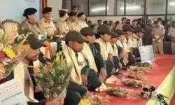 Jharkhand Police: సీనియర్ కమాండర్లు సహా 24 మంది మావోయిస్టుల లొంగుబాటు