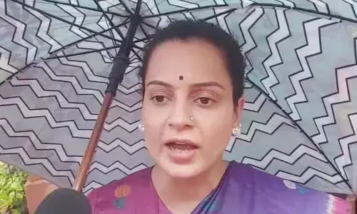 వాళ్లను ఏ కోణంలో విద్యార్థులుగా చూడాలి.. కంగనా రనౌత్ వివాదాస్పద వ్యాఖ్యలు