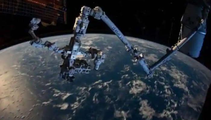 ISS: ఇంటర్నేషనల్ స్పేస్ స్టేషన్‌కు ప్రమాదం