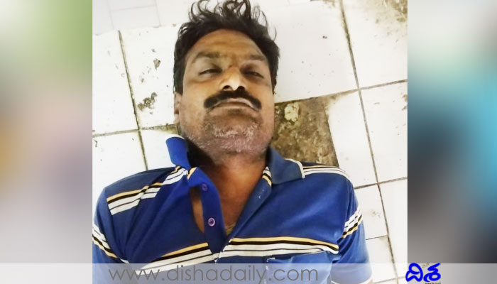 A man was Died due to accidentally slipped from a mango tree huzurnagar