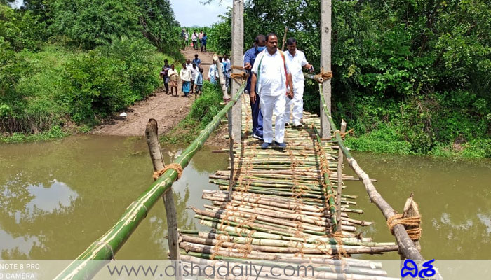 bamboos-bridg