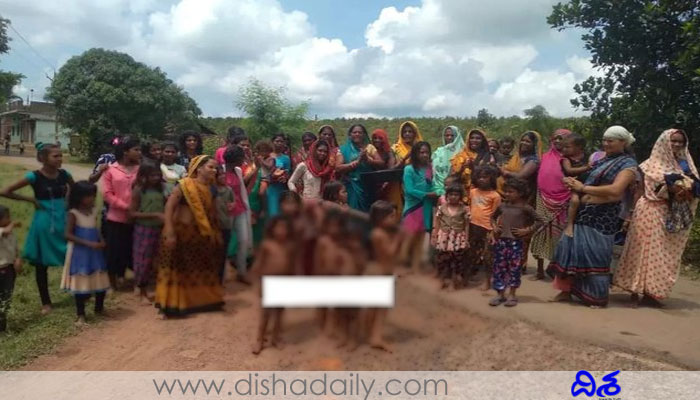 minor girls were naked and rotate for rain in damoh village